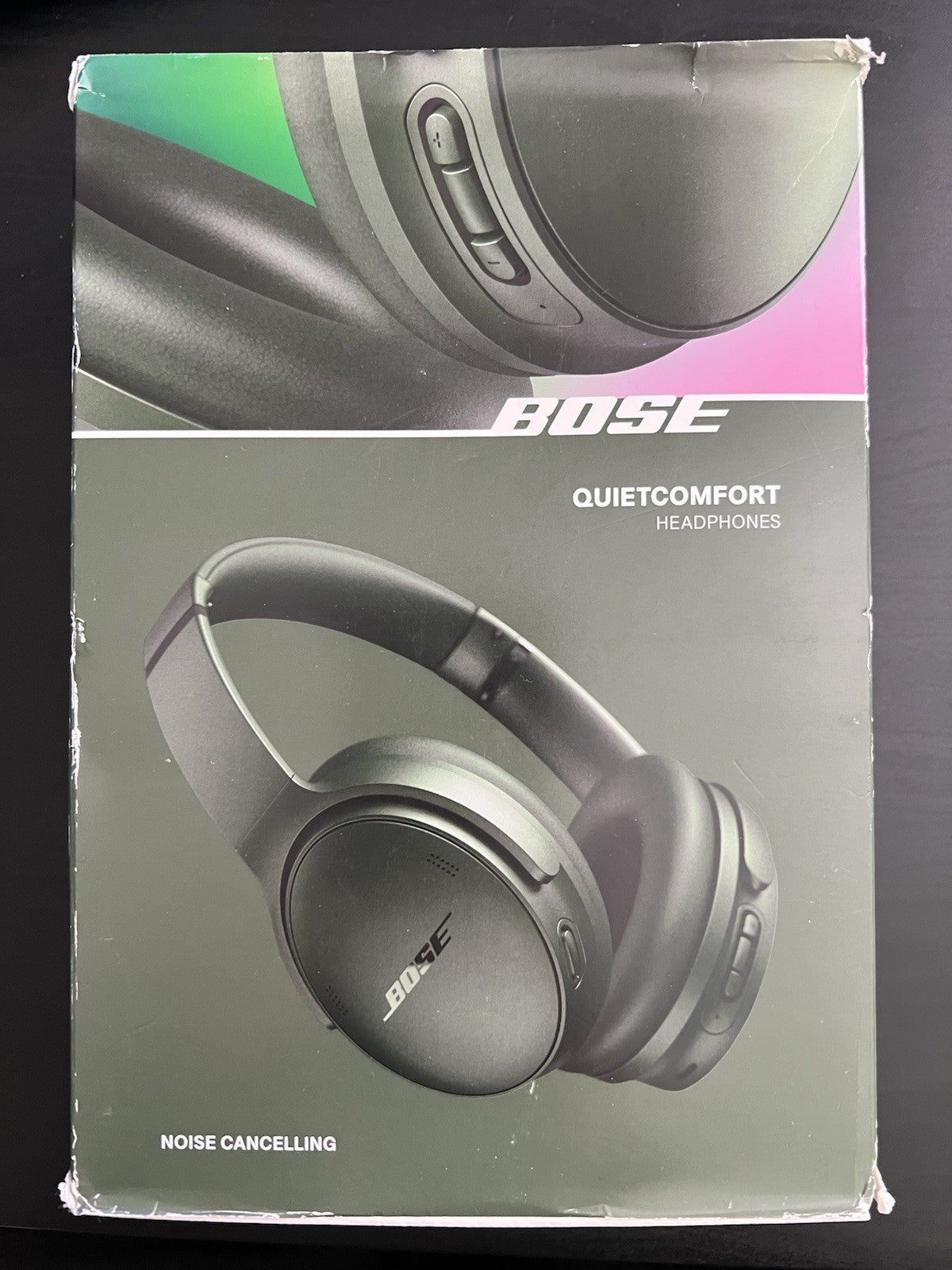 Bose QuietComfort Wireless Bluetooth Over-Ear Headphones - Green (884367-0300)0
