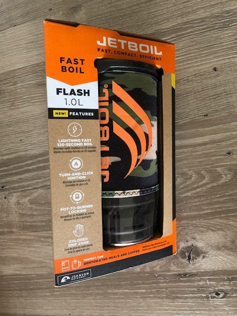 Jetboil Flash Cooking System, Carbon, 1.0L Green Campsite2